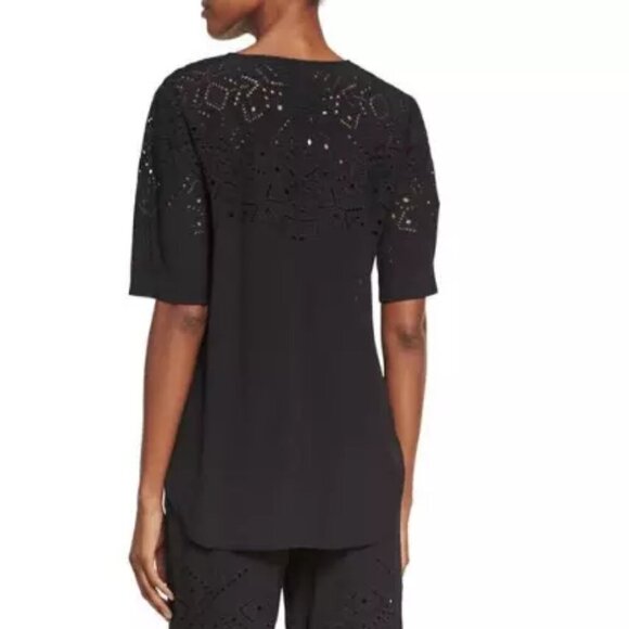 Theory Antazie E2 Ghost Crepe Eyelet Top Black – XS - Picture 4 of 16